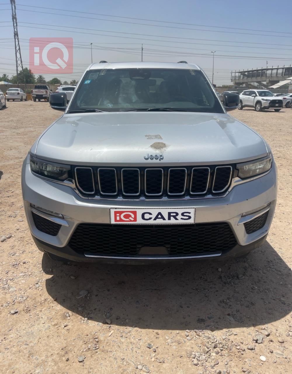 جيب جراند شيروكي